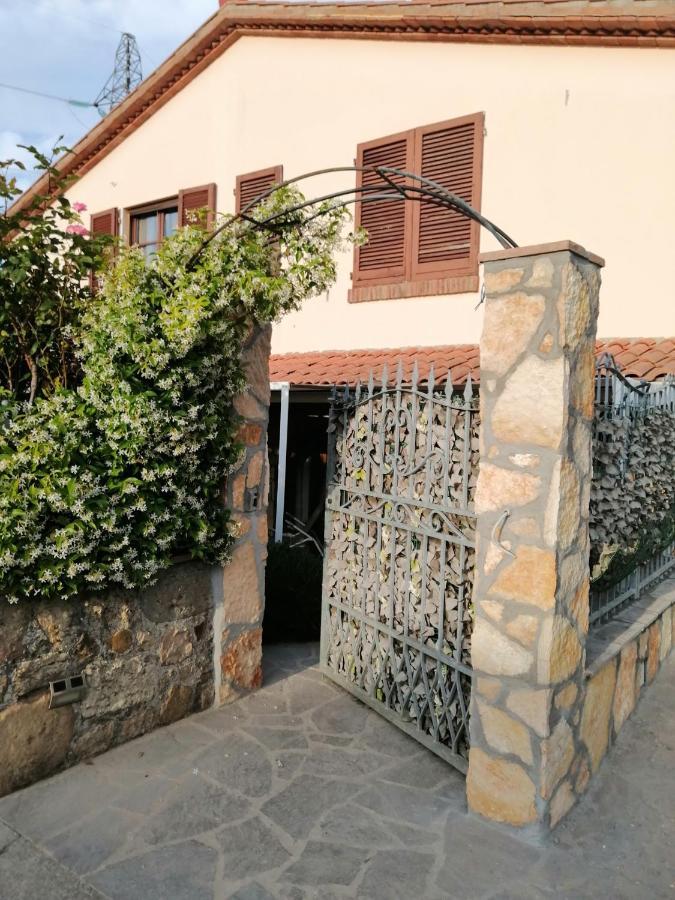Casa In Collina "La Farfalla" Рипарбелла Экстерьер фото